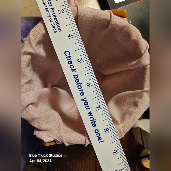 Peterboro Pretty In Pink Breast Cancer Awareness Handled with Liner Basket - Picture 7 of 11